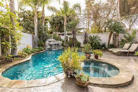 3100 Roosevelt Way Costa Mesa, CA 92626