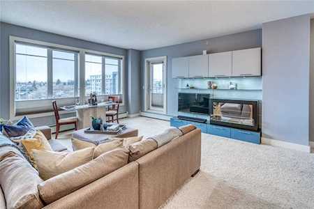 3410 20 Street SW #311 Calgary, AB T2T 3Z2