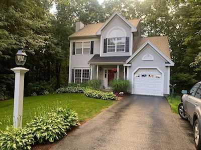 2 Armsby Ln Foxboro, MA 02035