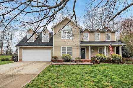 111 Steuben Dr Huntersville, NC 28078
