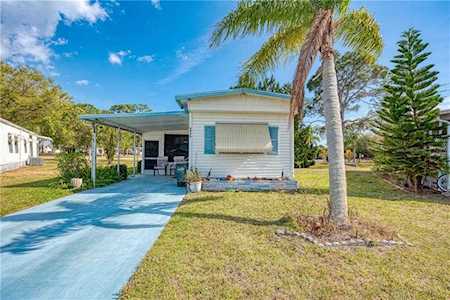 6860 Pleasant Ct North Port, FL 34287