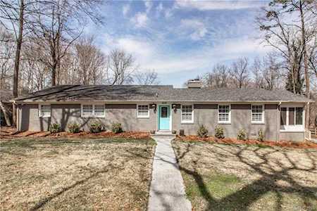 6135 S Mallard Dr Charlotte, NC 28227