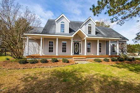 2182 B Stokes Road Greenville, NC 27858