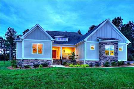 4945 Killian Crossing Dr Denver, NC 28037