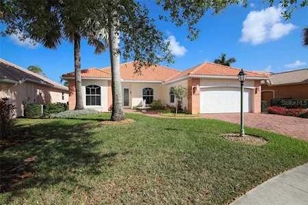 3584 Royal Palm Dr North Port, FL 34288