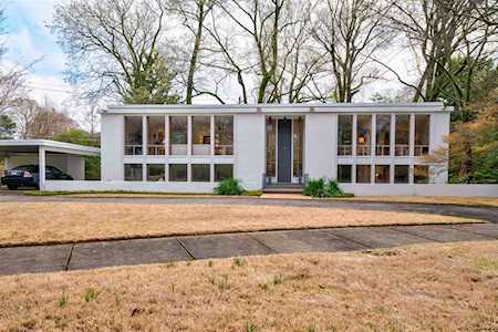 18 Morningside Pl Memphis, TN 38104