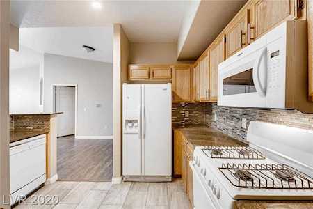 9975 Peace Way #2141 Las Vegas, NV 89147