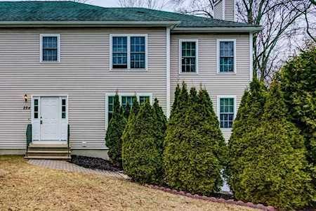 284 S Quinsigamond Ave #284 Shrewsbury, MA 01545