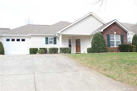 130 Ashwood Ln Mooresville, NC 28117