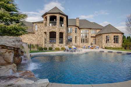 37 Colonel Winstead Dr Brentwood, TN 37027