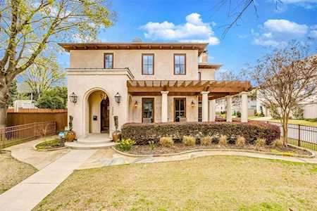 3829 W 6th Street Fort Worth, TX 76107