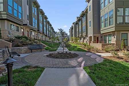 340 Uptown West Dr Charlotte, NC 28208