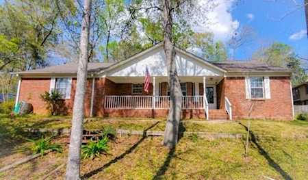 1706 Broken Bow Trail Tallahassee, FL 32312