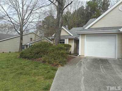 121 Standish Drive Chapel Hill, NC 27517