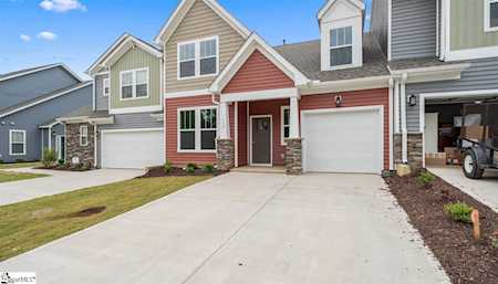 119 Creekhaven Ln Taylors, SC 29687