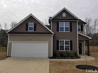 204 Edgefield Street Clayton, NC 27520