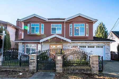 3216 E 45th Avenue Vancouver, BC V5R 3E3