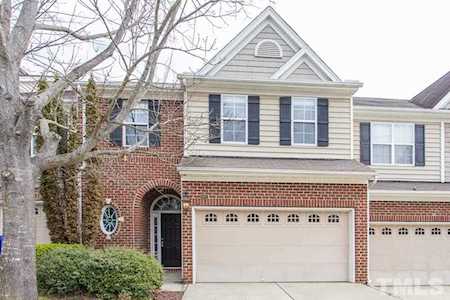 202 Chateau Place Chapel Hill, NC 27516