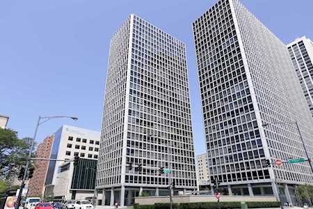 340 W Diversey Parkway #2416 Chicago, IL 60657