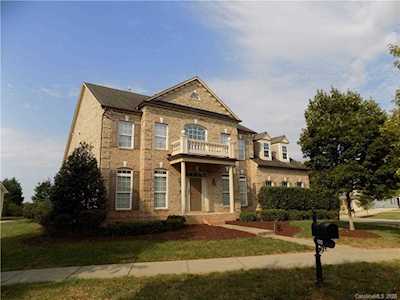 15203 Skypark Dr Huntersville, NC 28078