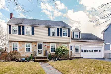 45 Badger Cir Milton, MA 02186