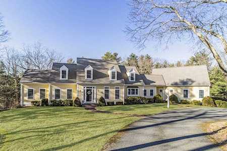 19 Stop River Road Norfolk, MA 02056