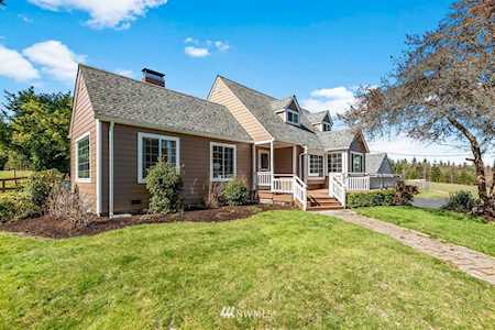 4848 Columbia Heights Rd Longview, WA 98632