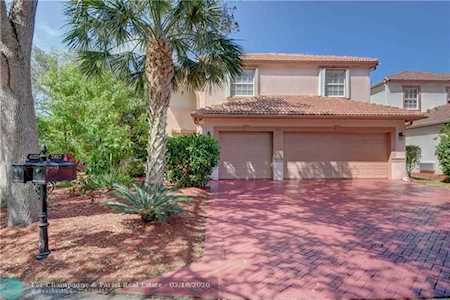 7817 NW 62nd Terrace Parkland, FL 33067