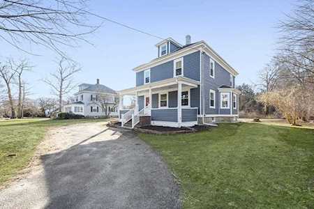 207 Elm Street Easton, MA 02356