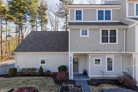 2601 Tupelo Cir #2601 North Andover, MA 01845