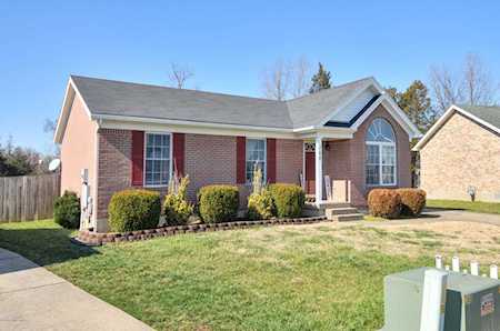 360 Drake Dr Shepherdsville, KY 40165
