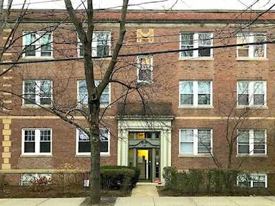 169 Kent St #1 Brookline, MA 02446