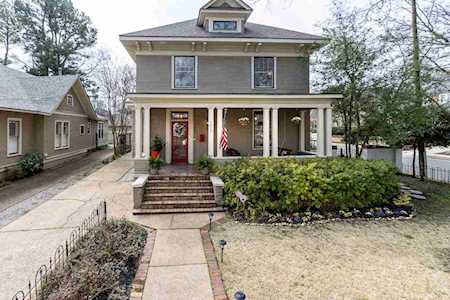 1915 Cowden Ave Memphis, TN 38104