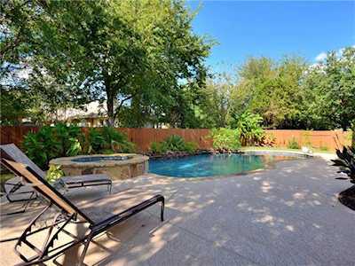 2224 Falkirk Dr Round Rock, TX 78681