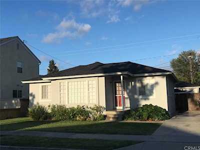 4519 Adenmoor Avenue Lakewood, CA 90713