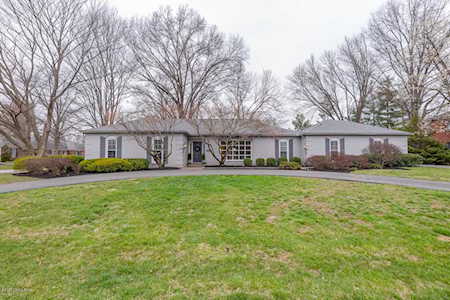 7203 Shefford Ln Louisville, KY 40242