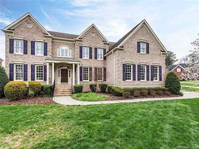 12431 Maytell Ct Charlotte, NC 28277