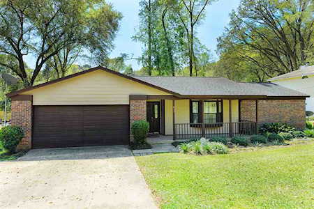 915 Barrie Avenue Tallahassee, FL 32303