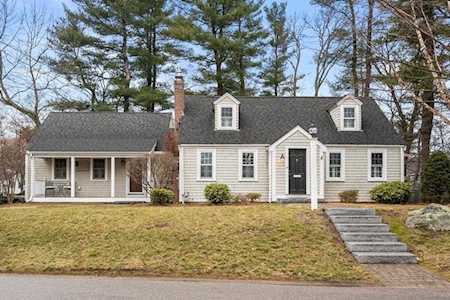 75 School St Westwood, MA 02090