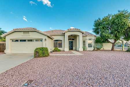 18033 N 83rd Lane Peoria, AZ 85382