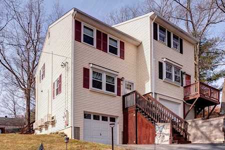 28 Mildred Ave Worcester, MA 01603