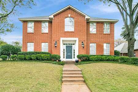 2817 Wateridge Court Grapevine, TX 76051
