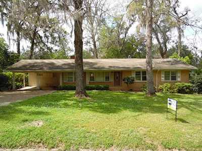 1206 Domingo Drive Tallahassee, FL 32304