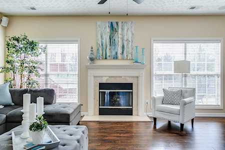 1216 Beckley Hills Ct Louisville, KY 40245
