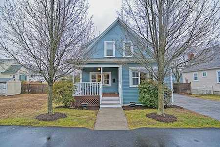 14 Altoona Rd Dedham, MA 02026
