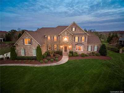 821 Wandering Way Dr Marvin, NC 28173
