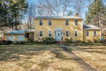 34 Oneida Road Acton, MA 01720