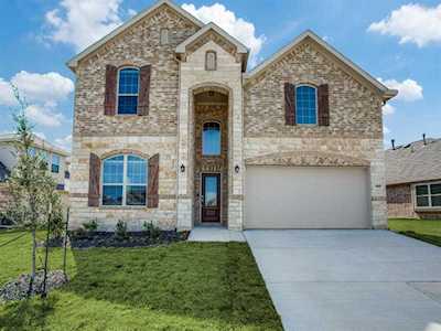 9317 Flying Eage Lane Fort Worth, TX 76131