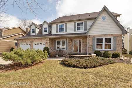 435 Cross Arm Dr Grayslake, IL 60030