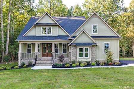 7519 Madison Estates Dr Hanover, VA 23111